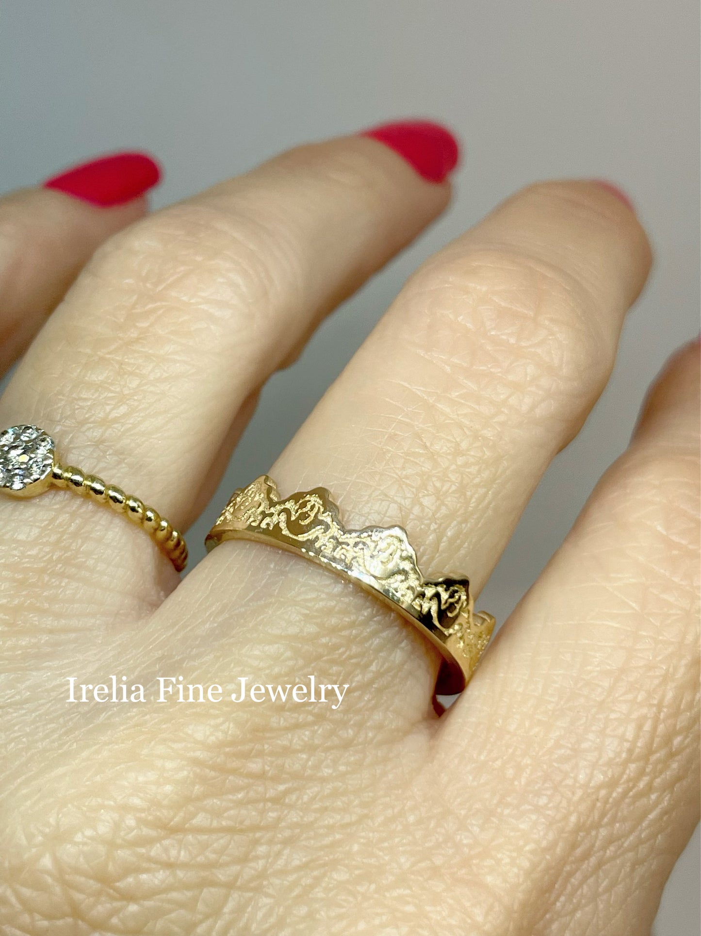 14k Yellow Gold Custom Ring with lace Design