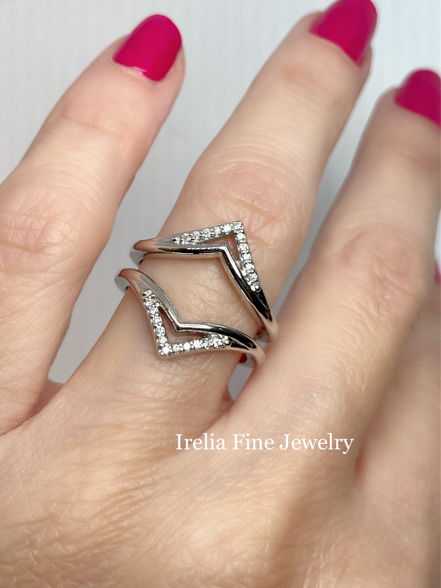 14K White 1/8 CTW Natural Diamond Double V Shape Ring Guard