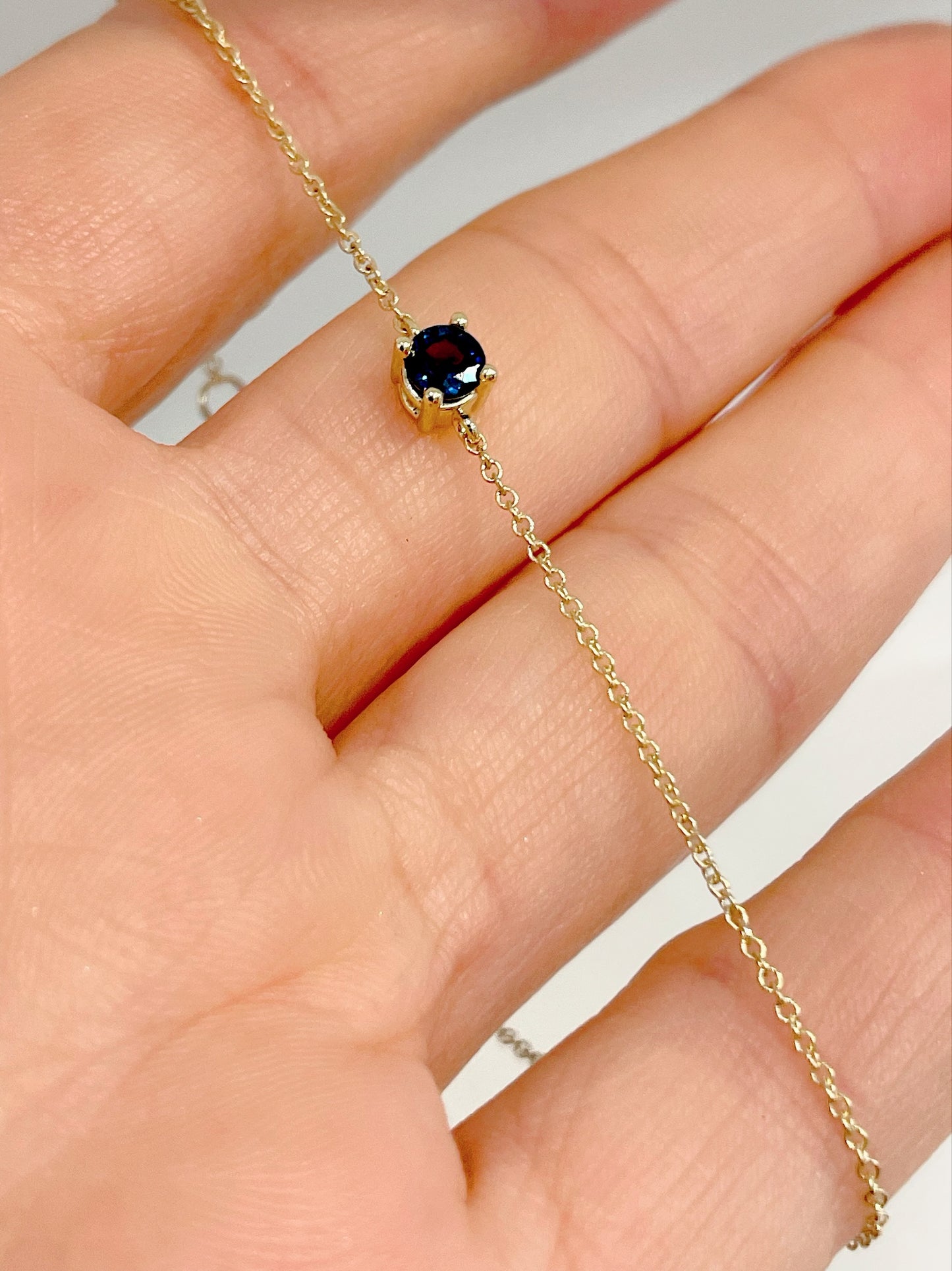 14k Yellow Gold Natural Blue Sapphire with 4 mm Gemstone - Solitaire Bracelet