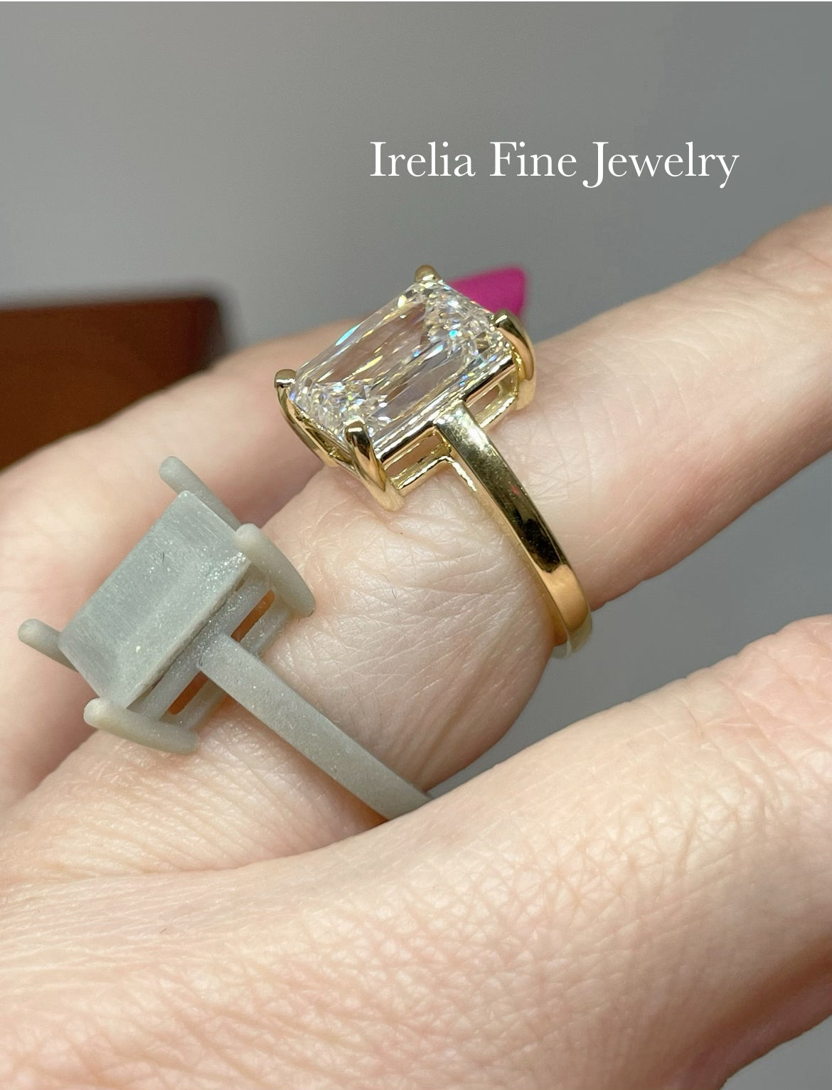 18k Gold Custom Setting with 5.04 Carat Emarald Cut Lab Diamond GIA