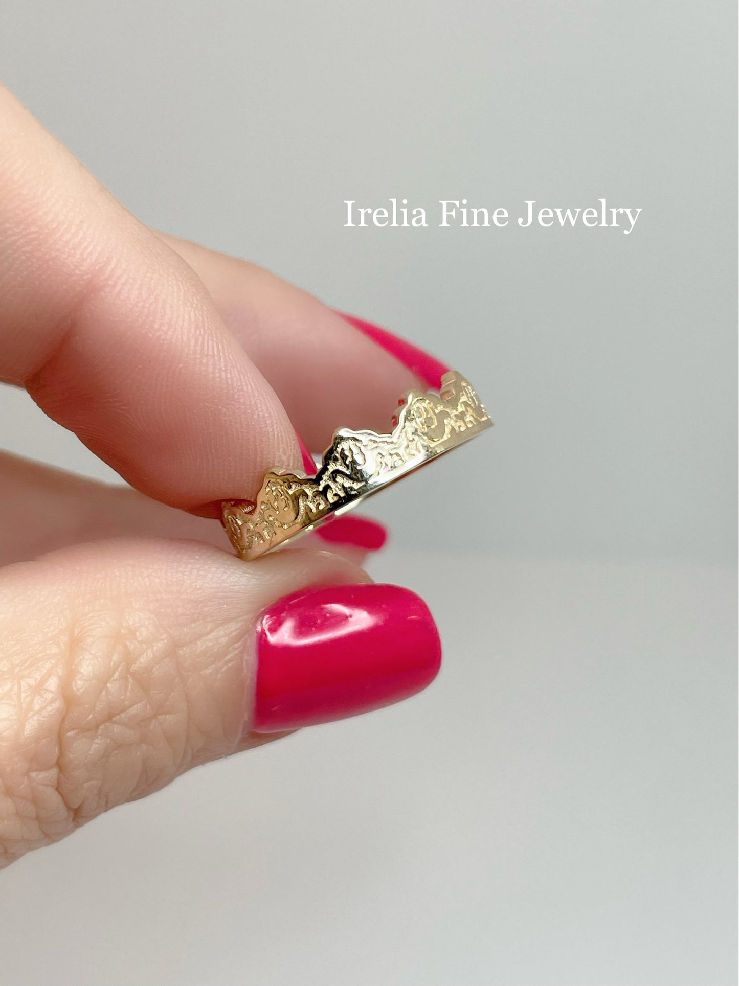 14k Yellow Gold Custom Ring with lace Design