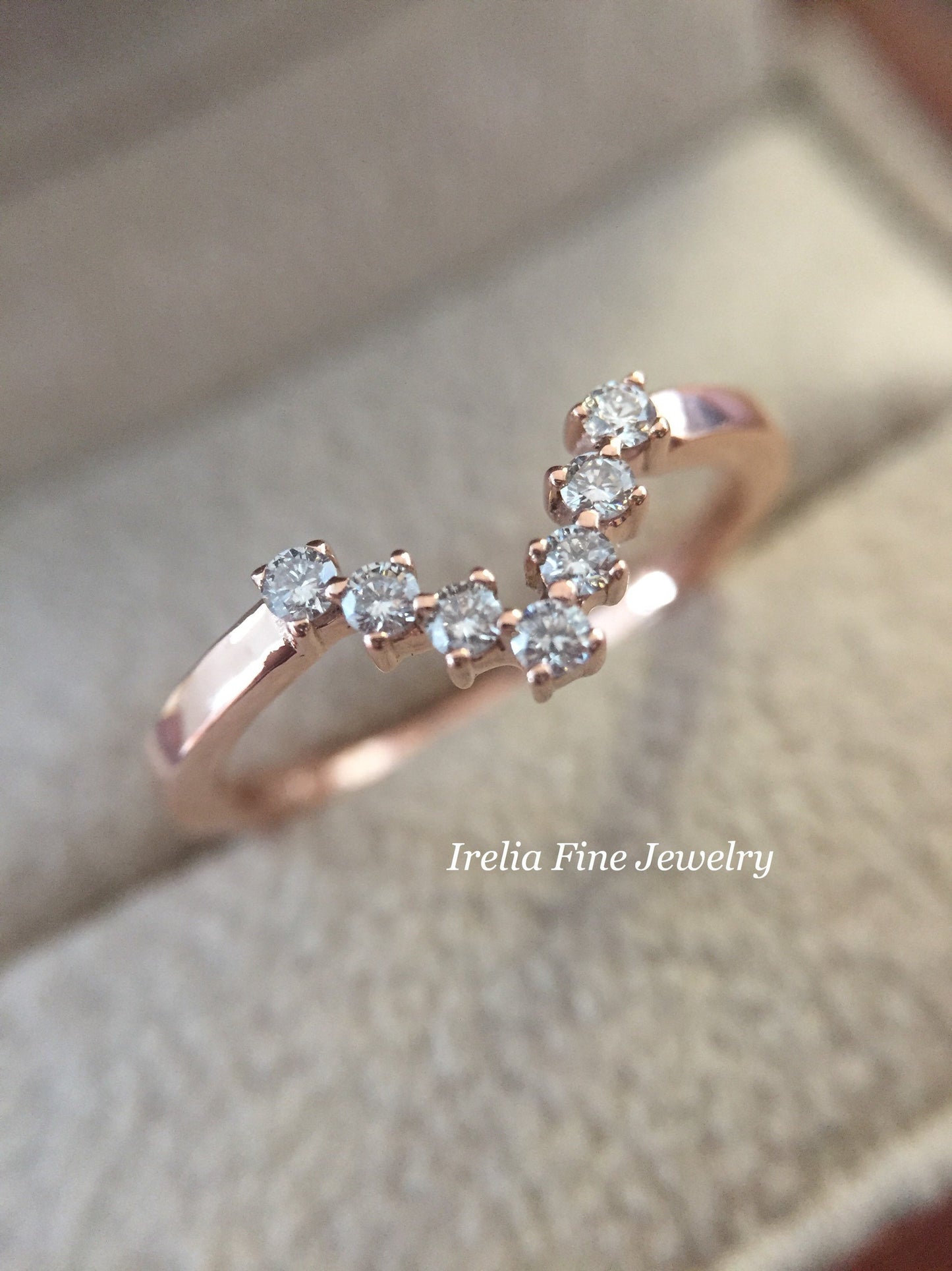 Custom Jewelry Sample : 14K Rose Gold V Contour Wedding Band