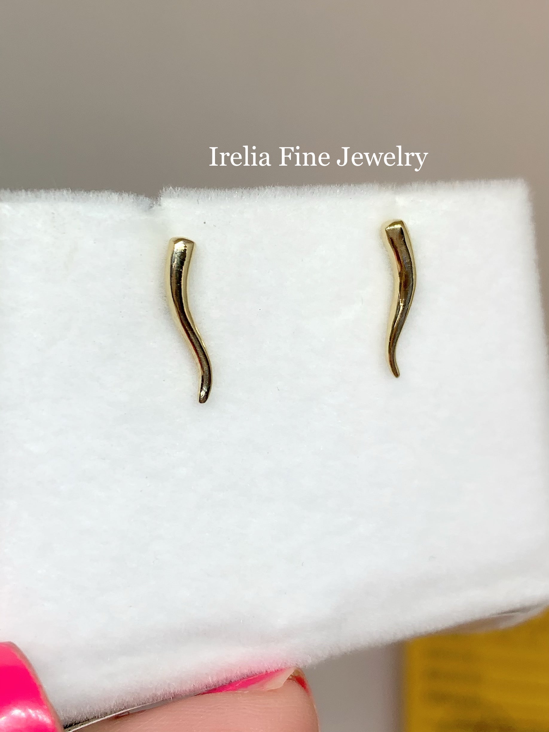 Tiny 14k Yellow Gold Italian Sicilian Horn hotsell Earrings, SOLID, size 12 x 2.8 mm, with post backs| Tiny Horn | Italian Jewelry |Cronicello